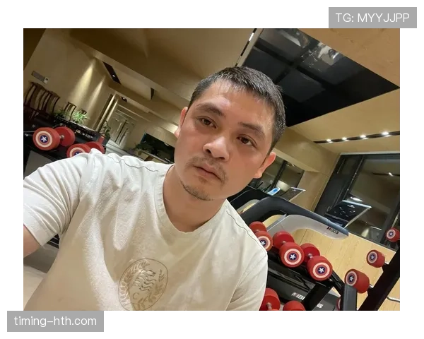 杨千霖训练完直接啃冰块？这自律狠人连喝水都算卡路里