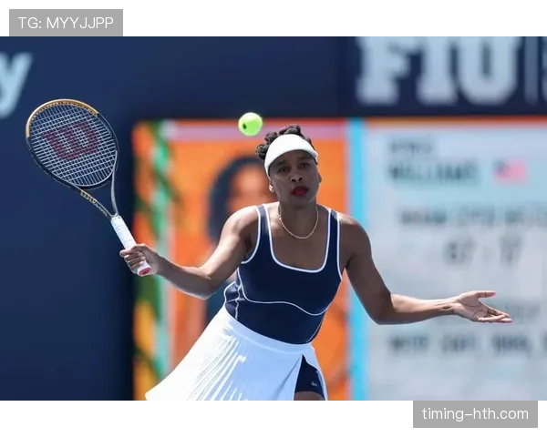 维纳斯·威廉姆斯训练完顺手拎个有机菜篮子回家，这自律我真服了